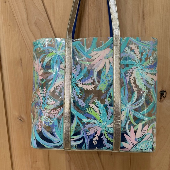 Lilly Pulitzer Clear PVC Sweet Escape Print Tote Flora Beach Bag Gold Trim - Picture 7 of 16